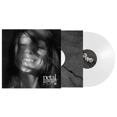 Ariana Grande - Petal - Cloudy gray girl (INDIE EXCLUSIVE WHITE VINYL)